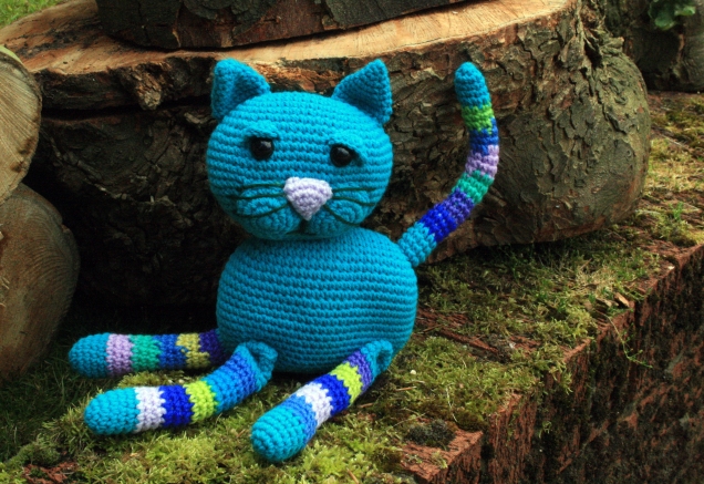 Crochet Cat Blue with Stripy Legs